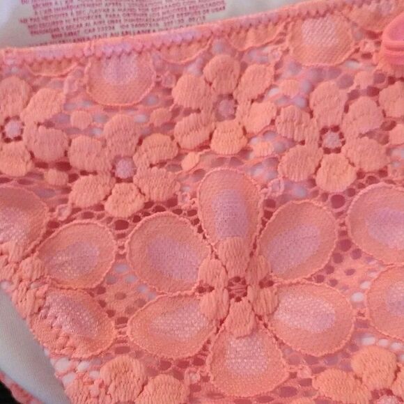 Victoria's Secret 2015 Floral Neon Crochet Side Ties Swim Bottoms Medium - Picture 2 of 13